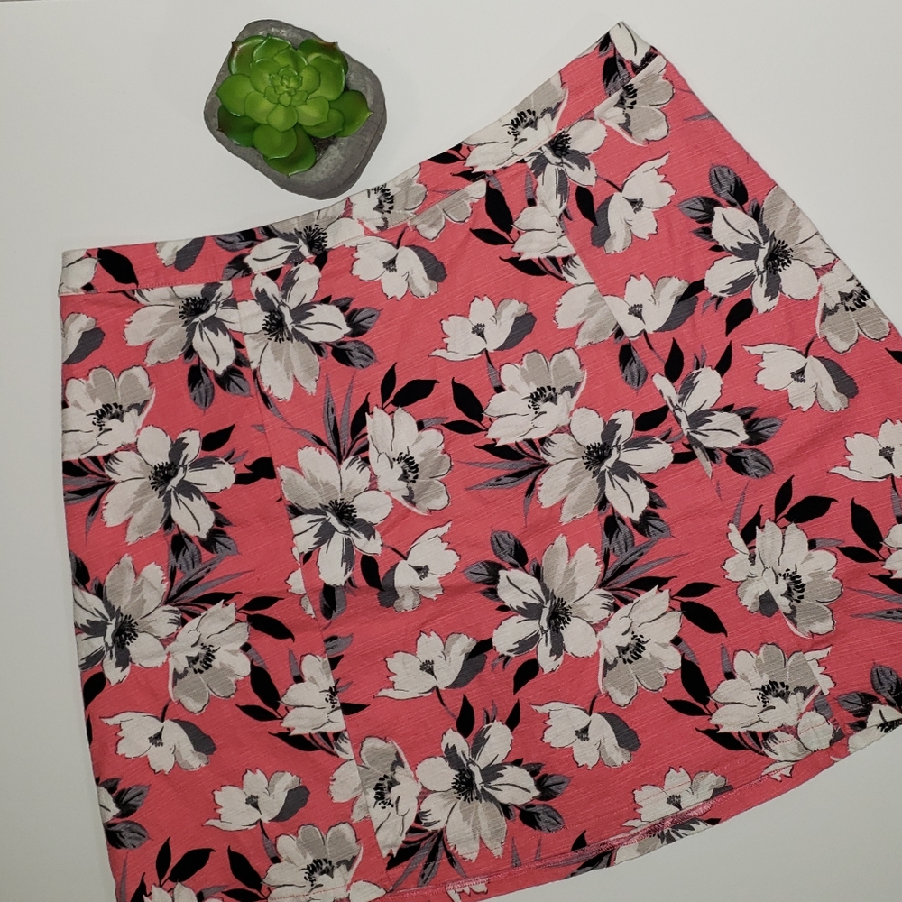 Hollister Floral Pleated Skirt